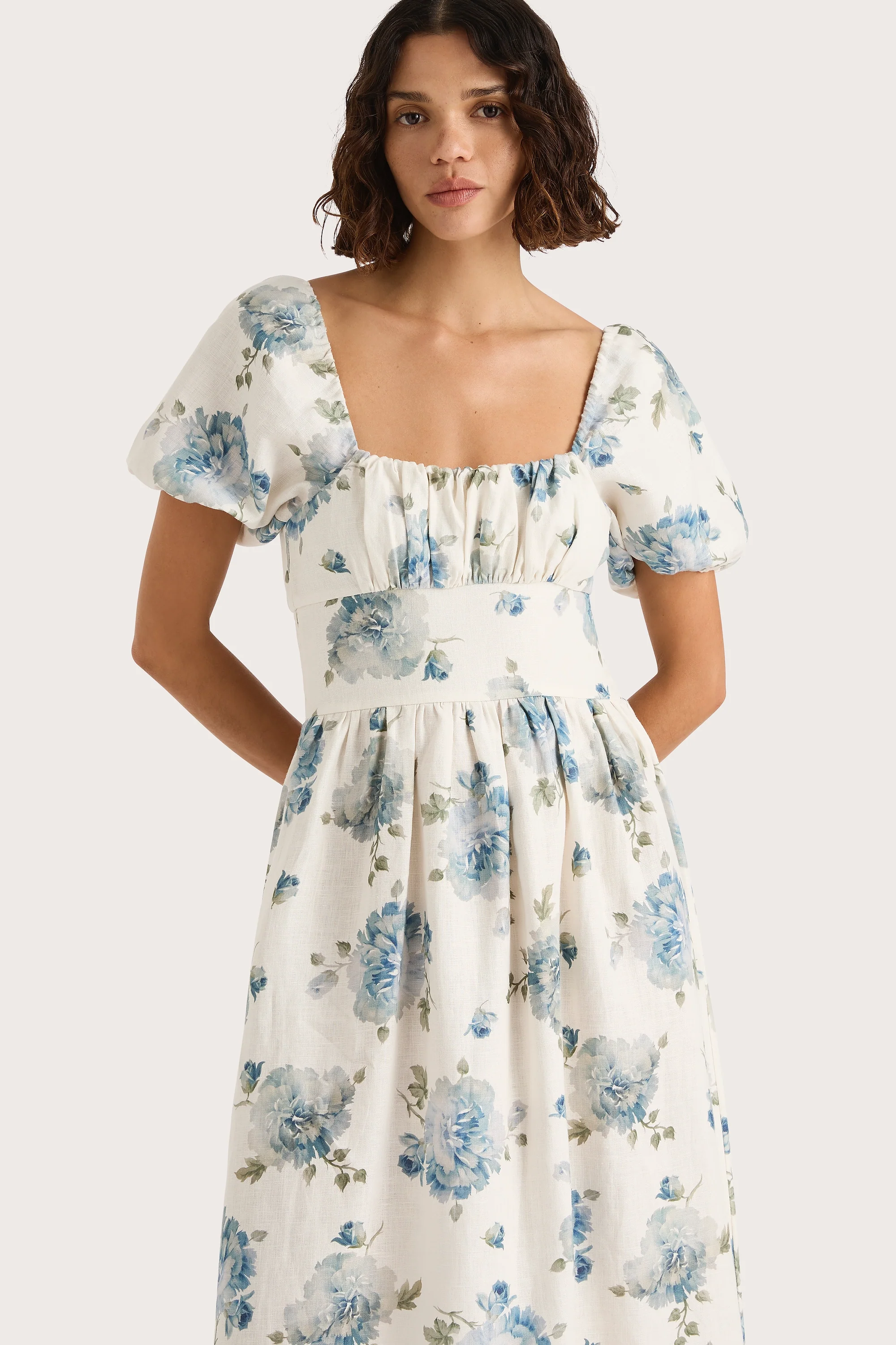 Dalia Midi Dress Cecile Floral Pale Blue - Final Sale - Image 5