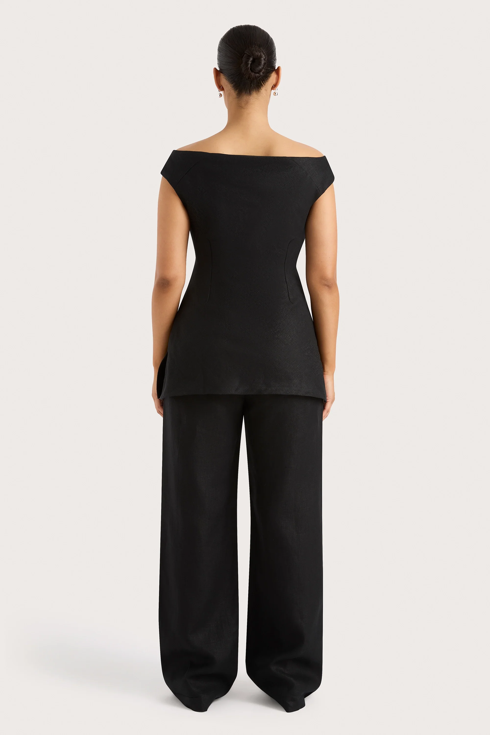 Ilride Top Black - Final Sale - Image 7