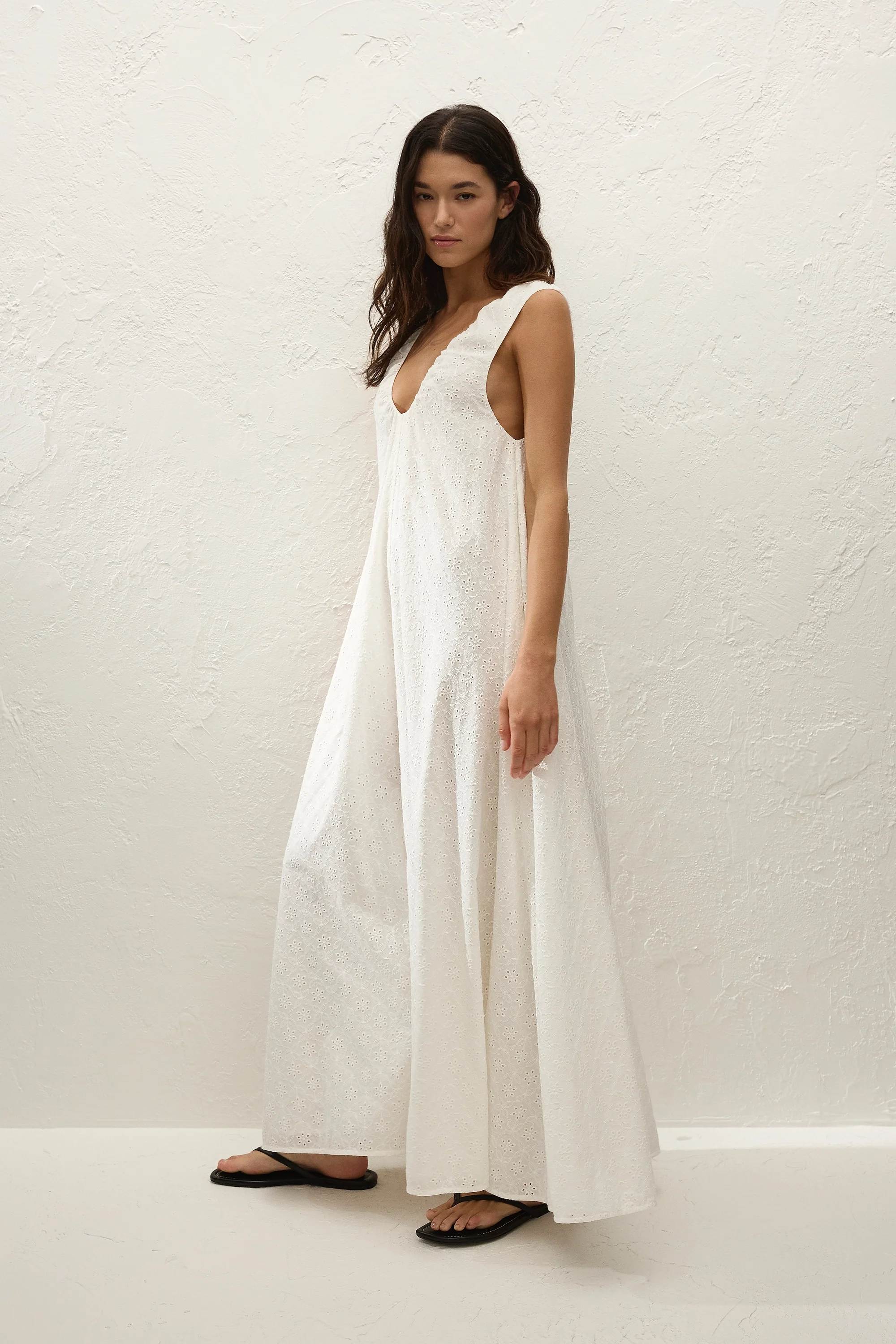Juana Maxi Dress Valentina Broderie White - Image 5