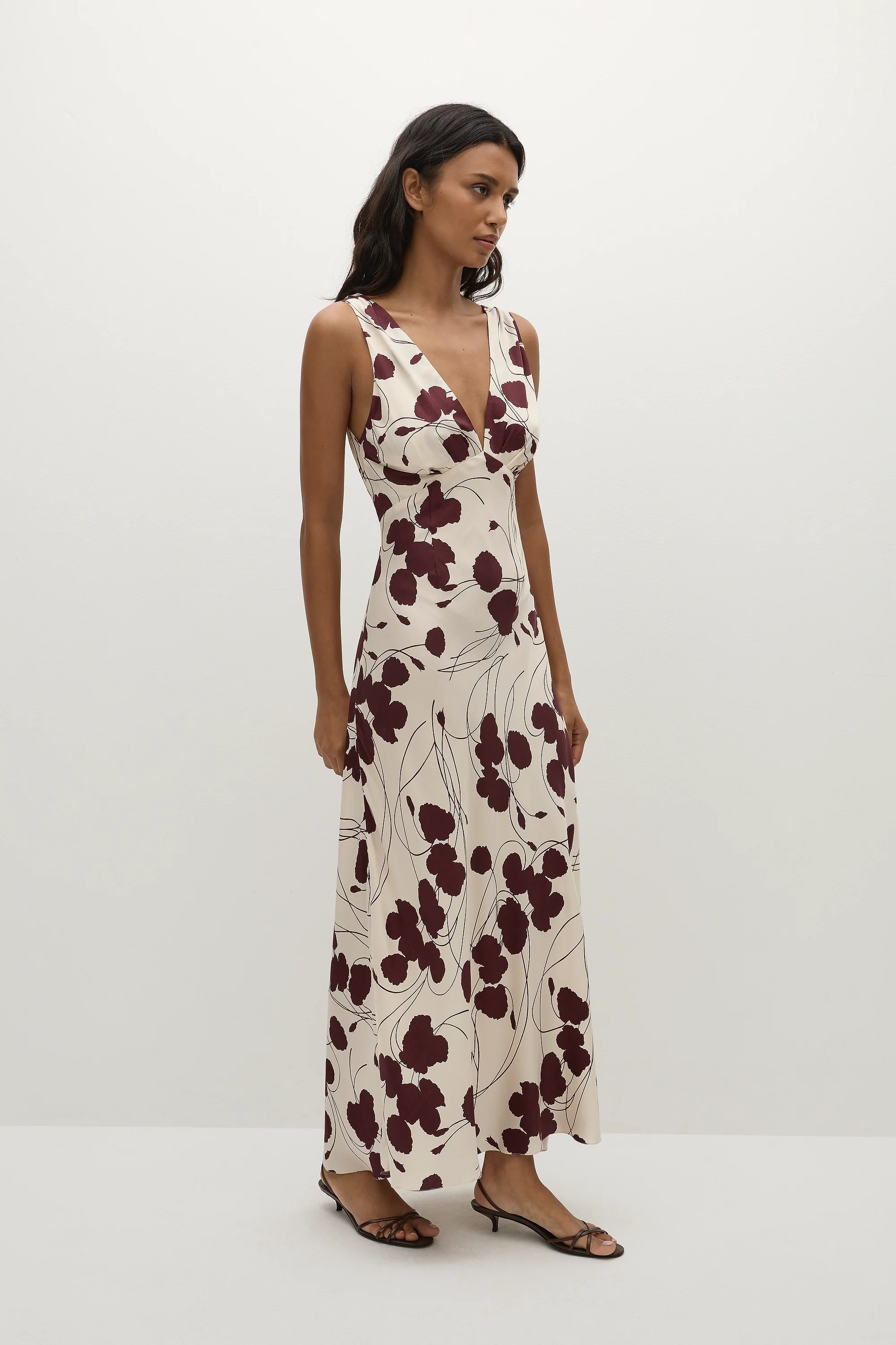 Signe Maxi Dress Dandelion Floral Bordeaux - Image 3