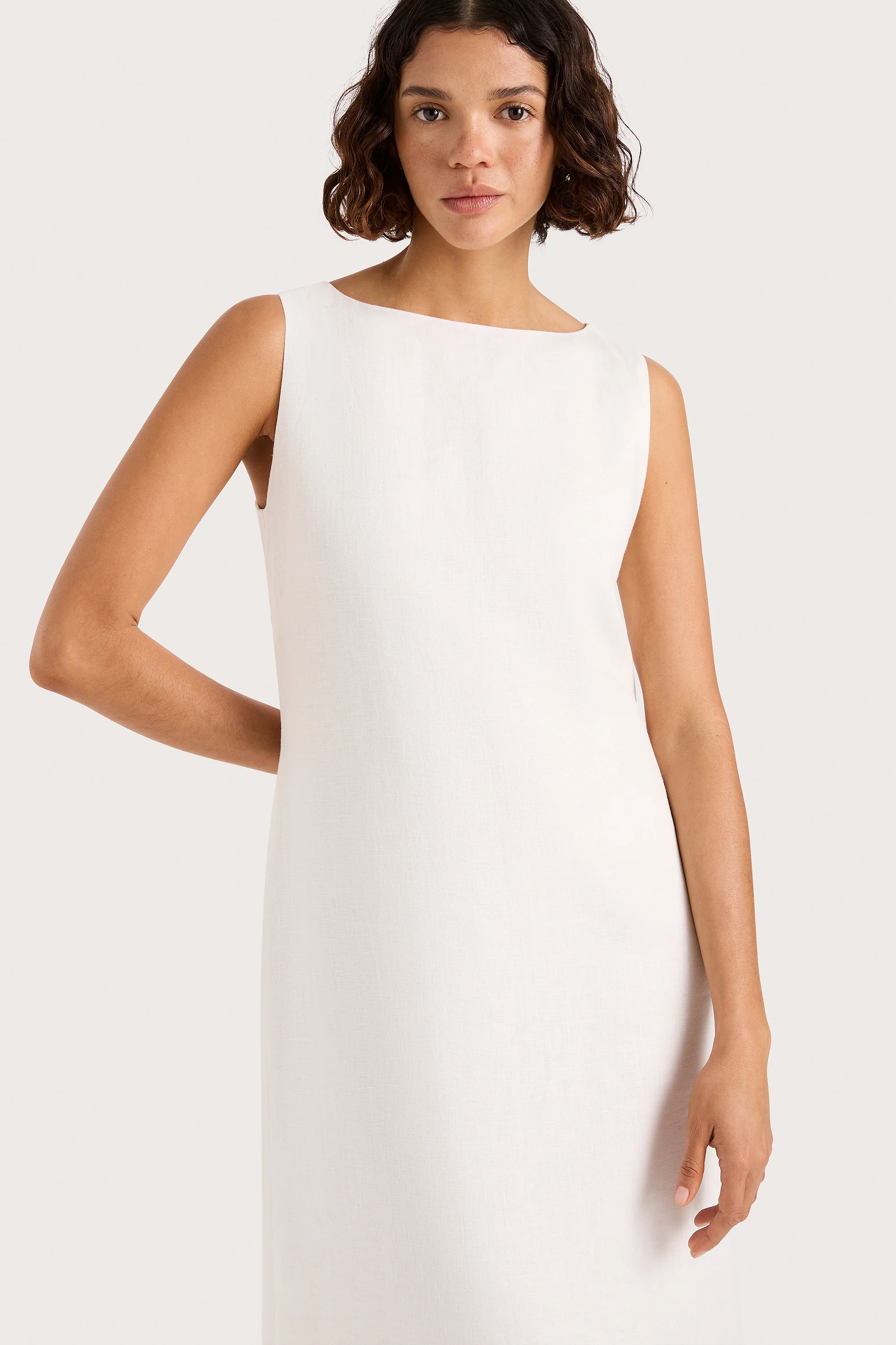 Taylor Midi Dress White - Image 3